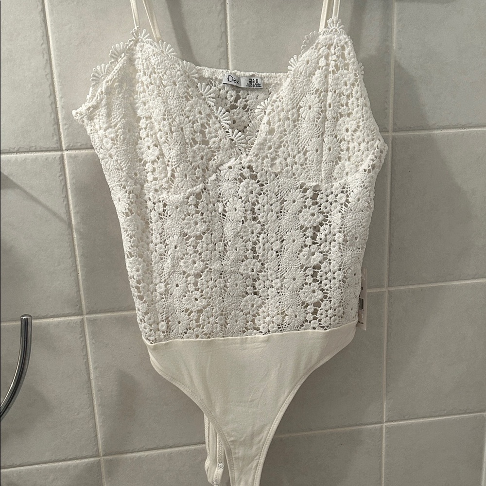 Dex Ivory Lace Top
